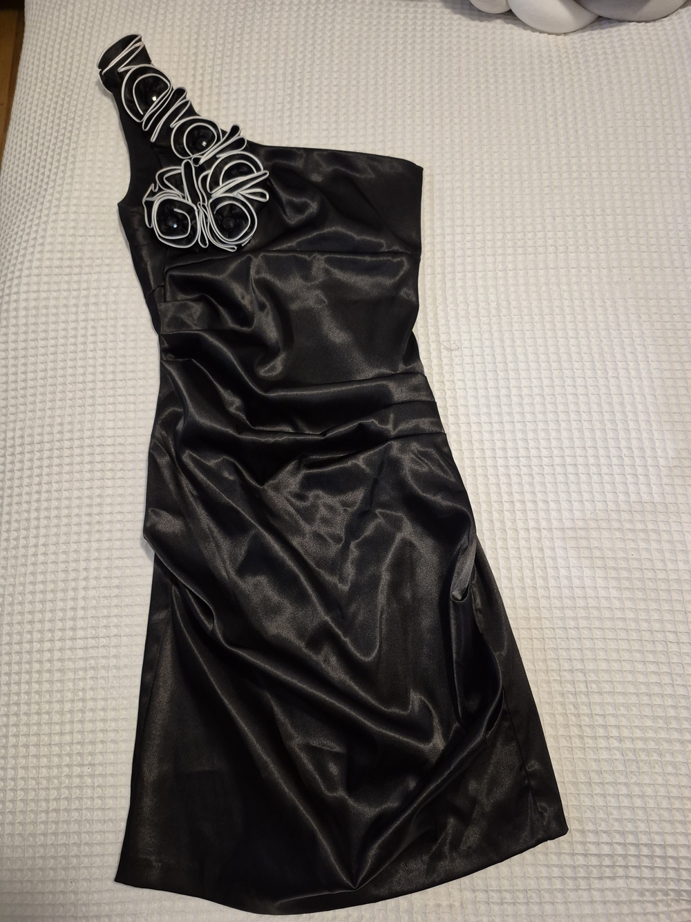 B. Smart Black One-Shoulder Cocktail Dress with White Piping Floral Detail